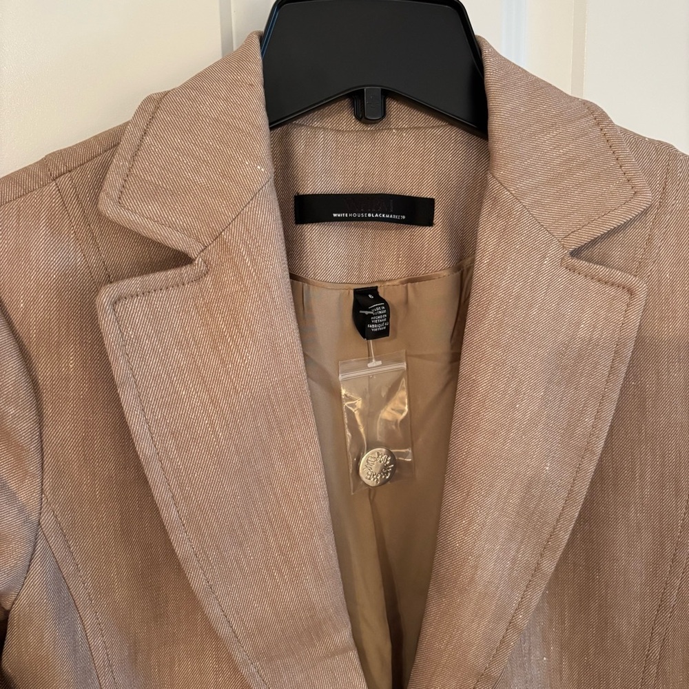 NEW WHBM Linen Signature Blazer Tan Twill 2-Button Blazer - Size 6 - Picture 2 of 4